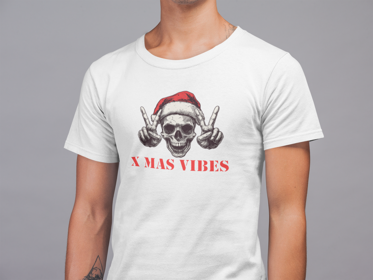 Mens Round Neck T-shirt-Xmas Edition- Santa Skull Cap Victory